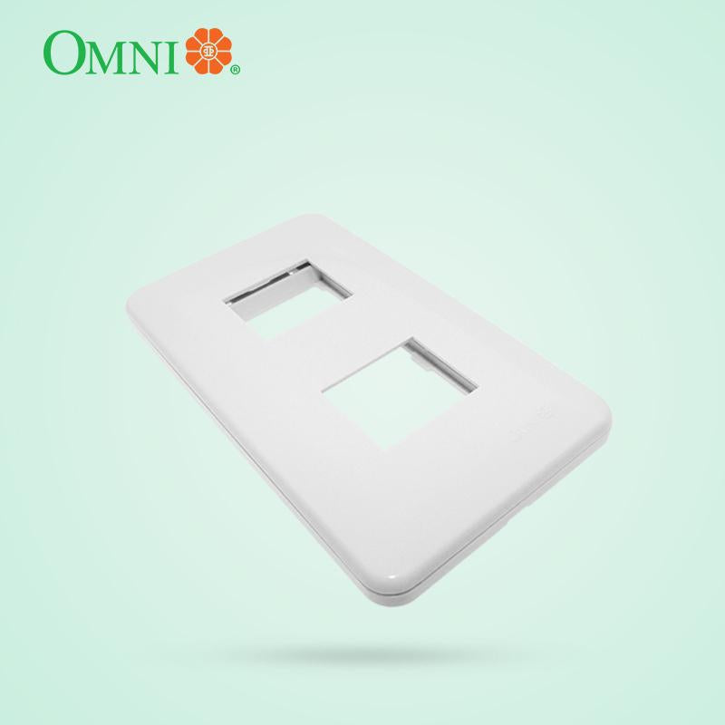Omni Convenience Universal Outlet w/ Plate 1, 2 or 3 Gang