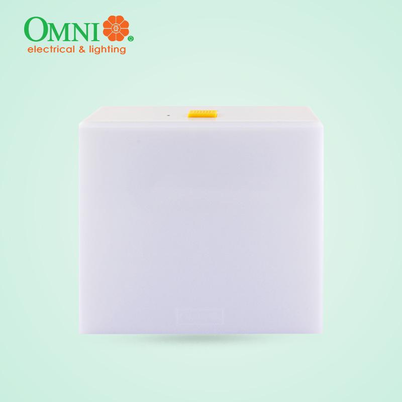 OMNI Emergency Light AEL 640